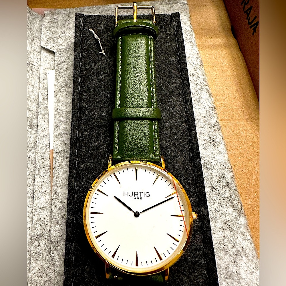 Hurtig Lane cactus vegan leather watch in green with gold.